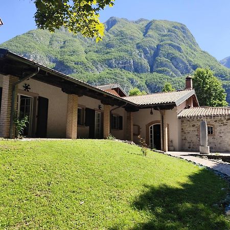 Hotel Casa Delle Risorgive à Venzone Extérieur photo